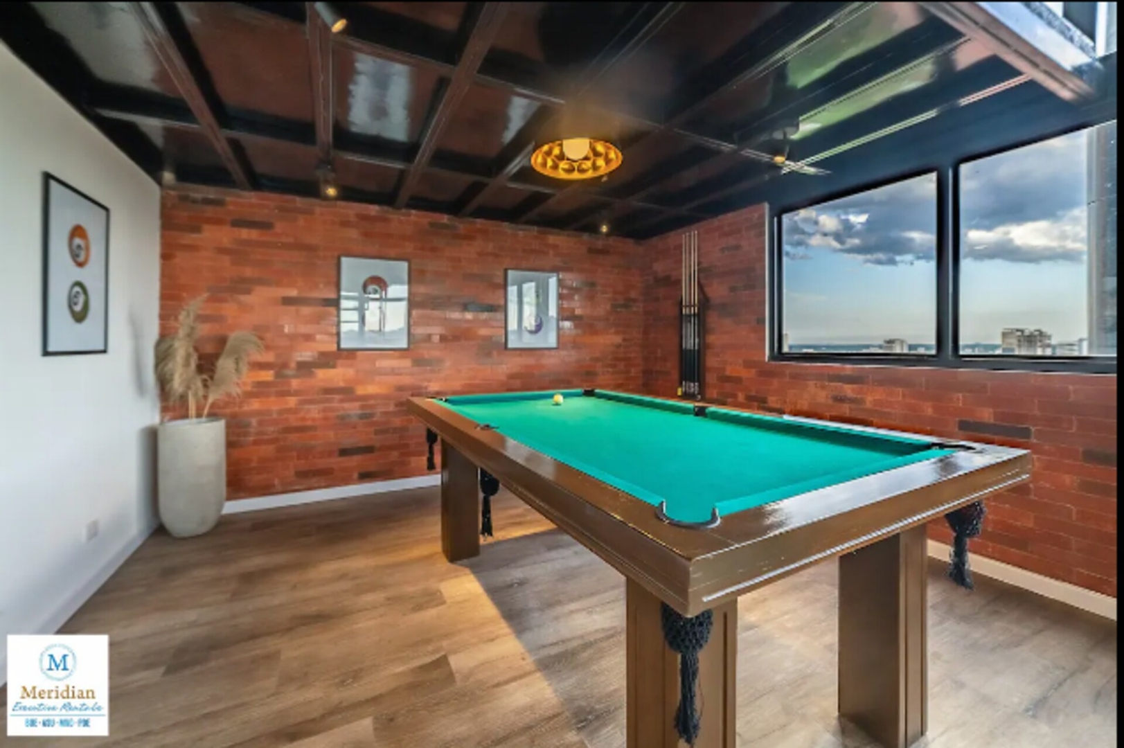 Great Studio 13 Meridian Executive Rentals