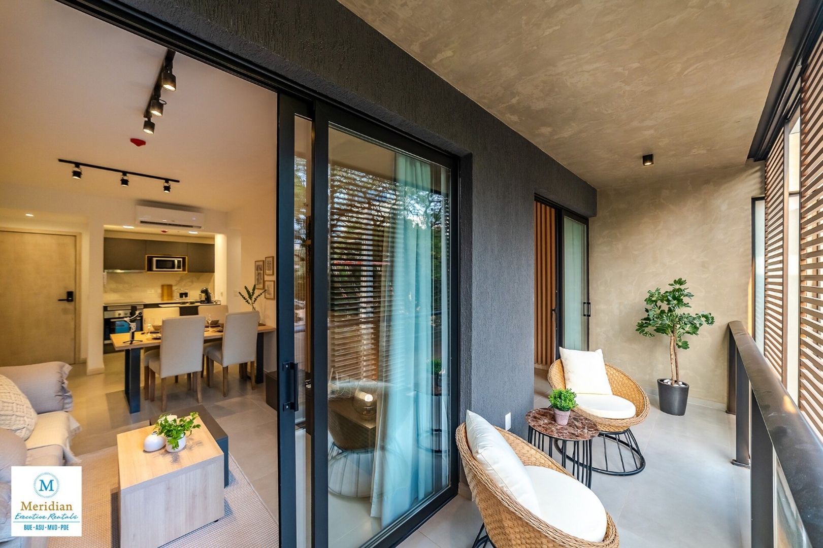  21 Meridian Executive Rentals