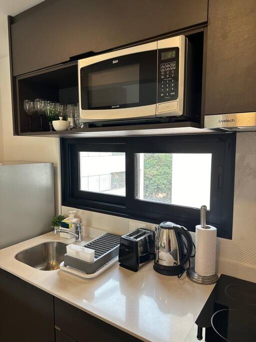 Alban. A pasos del shopping del Sol! 7 Meridian Executive Rentals