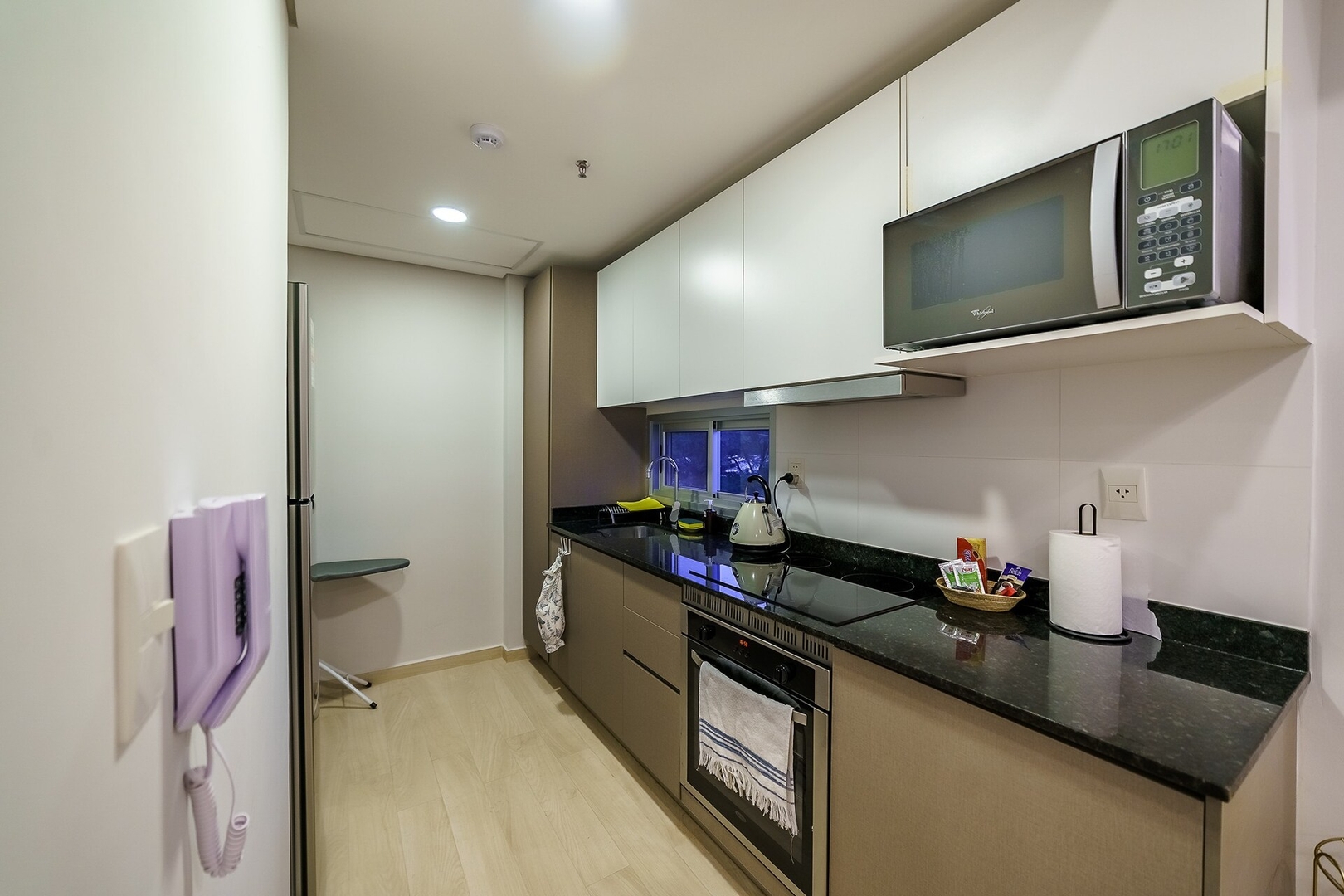  14 Meridian Executive Rentals