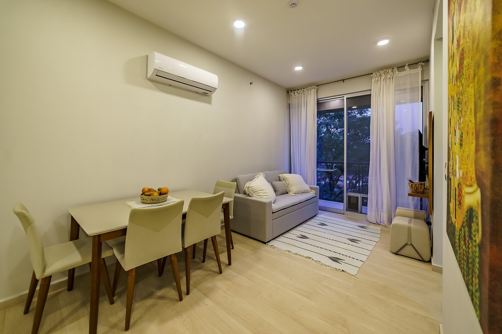  4 Meridian Executive Rentals