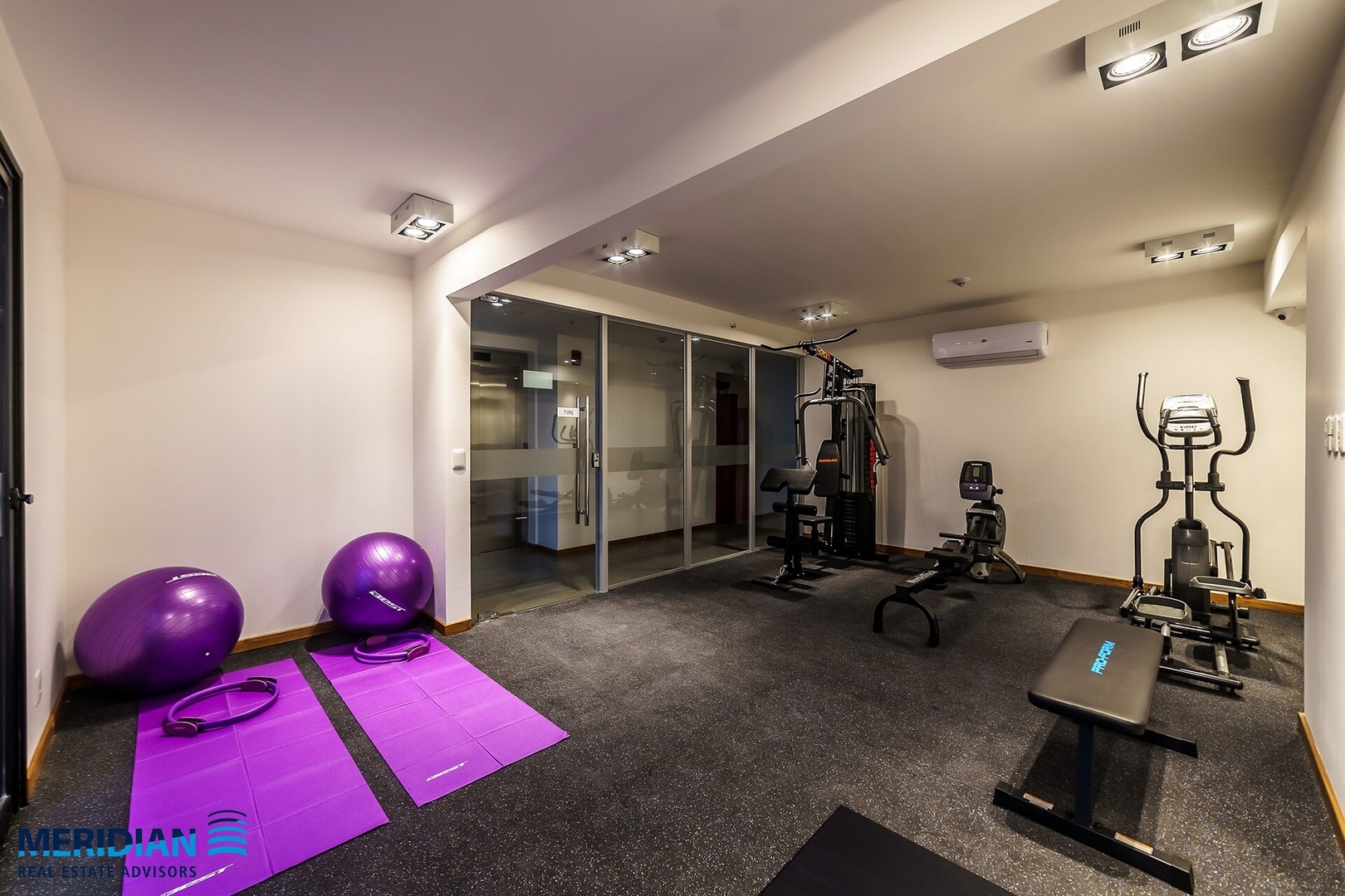 A 2 cuadras de Paseo la Galería! 21 Meridian Executive Rentals