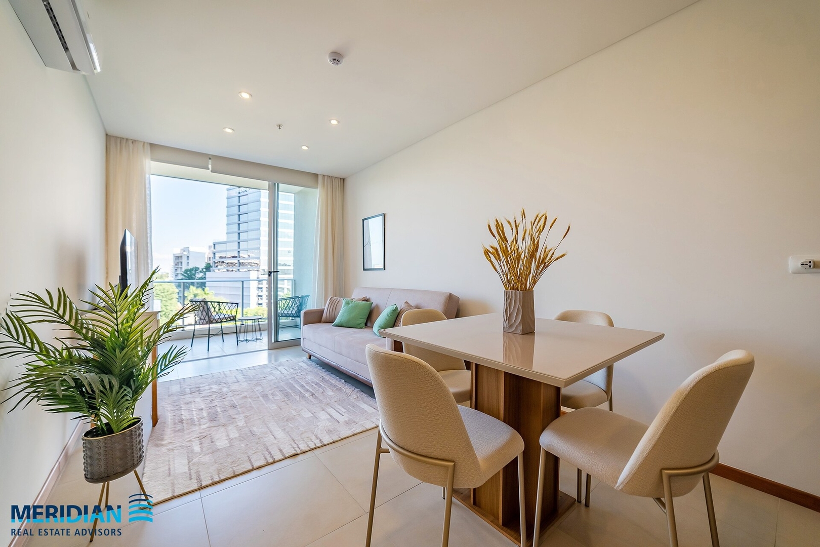 Edificio boutique. A pasos del Shopping del Sol! 9 Meridian Executive Rentals