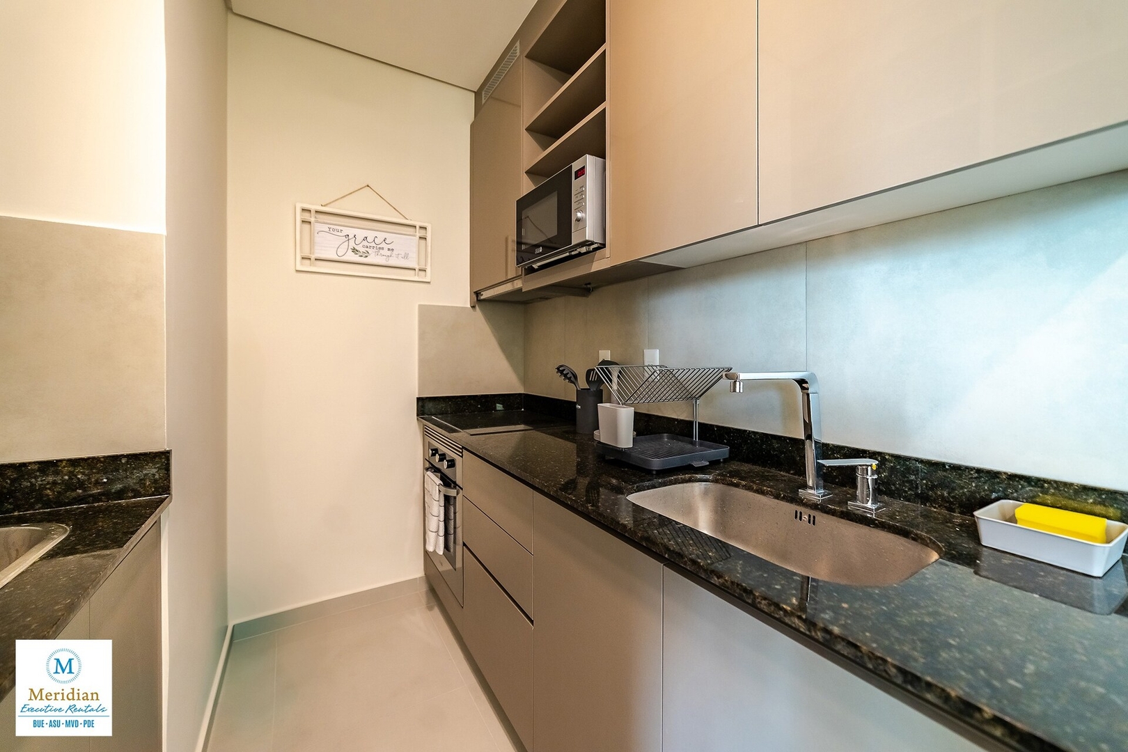 Departamento Premium a pasos del Shopping del Sol! 4 Meridian Executive Rentals