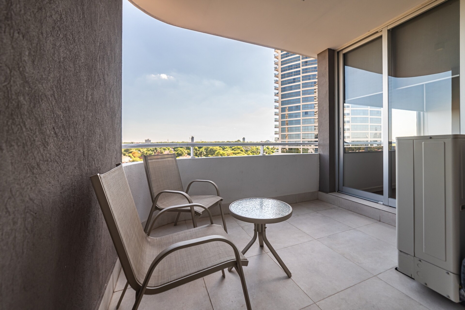 Avda. Santa Teresa - A pasos de todo. Edificio 5*! 10 Meridian Executive Rentals