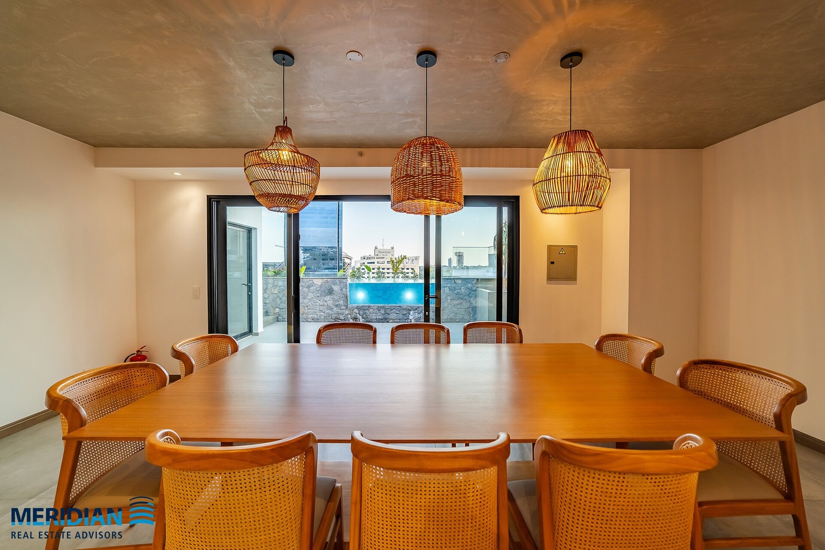  33 Meridian Executive Rentals