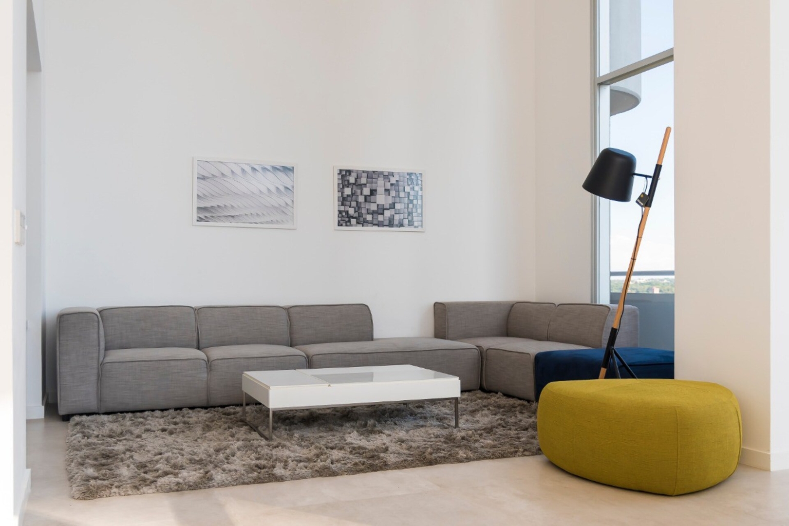 1 Bedroom Luxury Apartment close to everything! 18 Meridian Executive Rentals