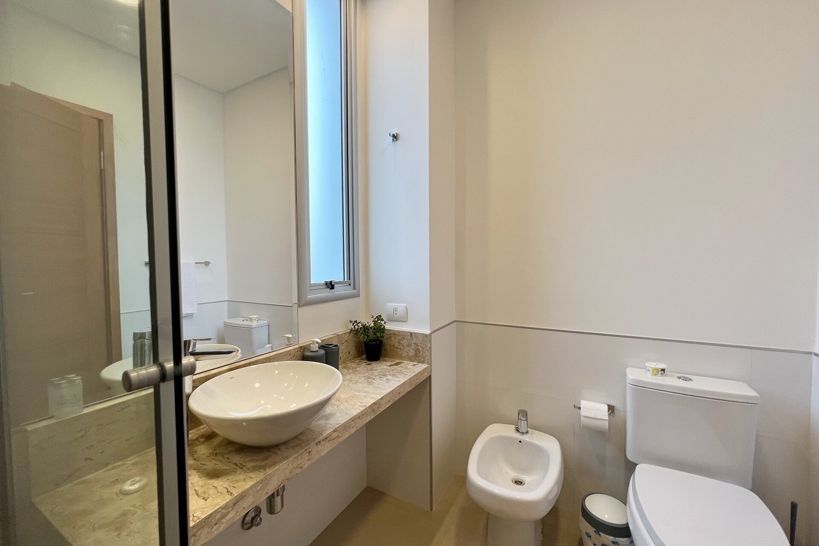 Edificio Boutique a 50m del Shopping del Sol 12 Meridian Executive Rentals