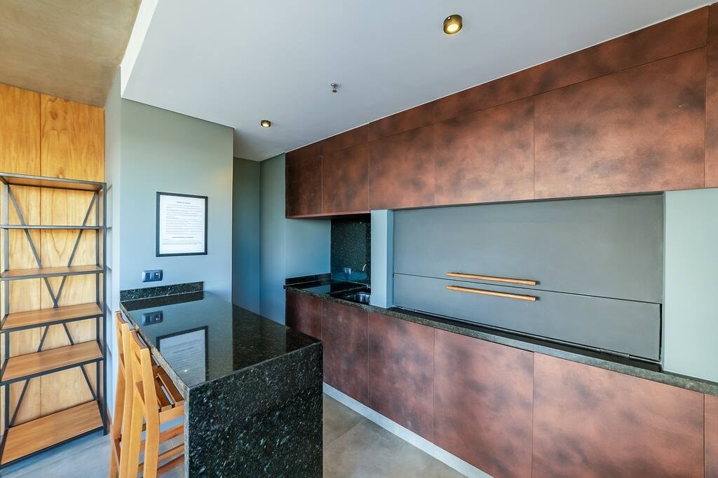  23 Meridian Executive Rentals