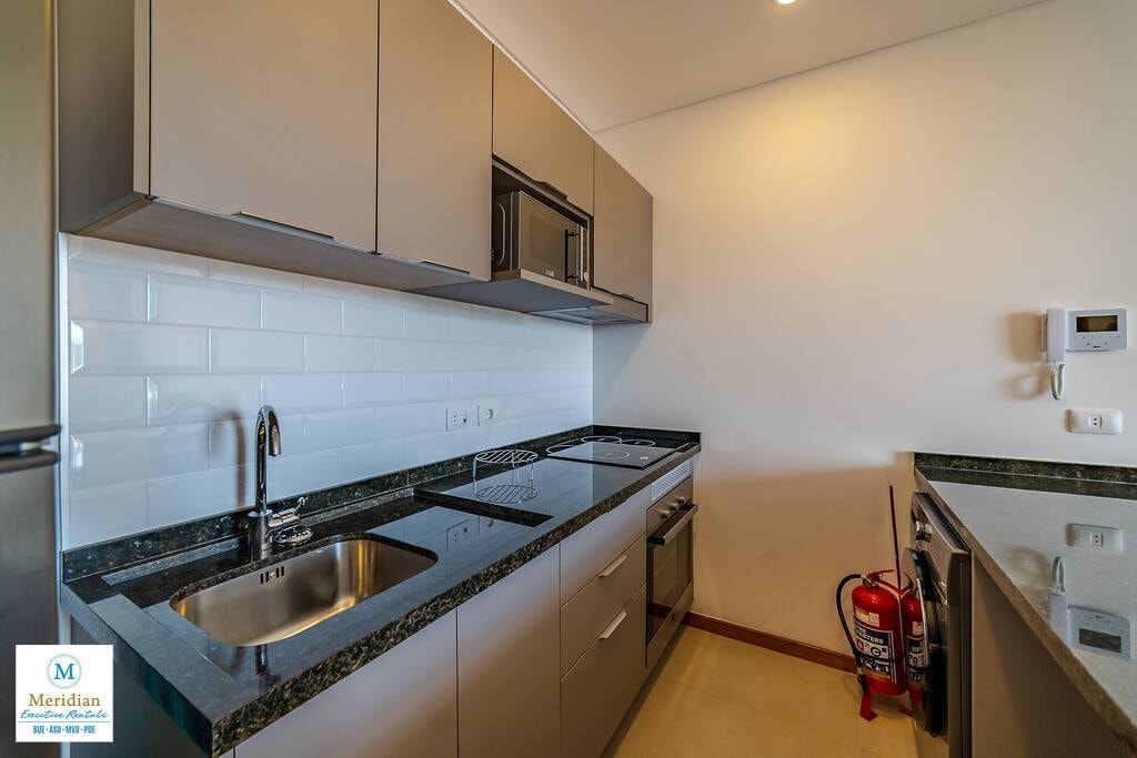 Edificio Boutique - ¡Caminá al Shopping del Sol! 7 Meridian Executive Rentals