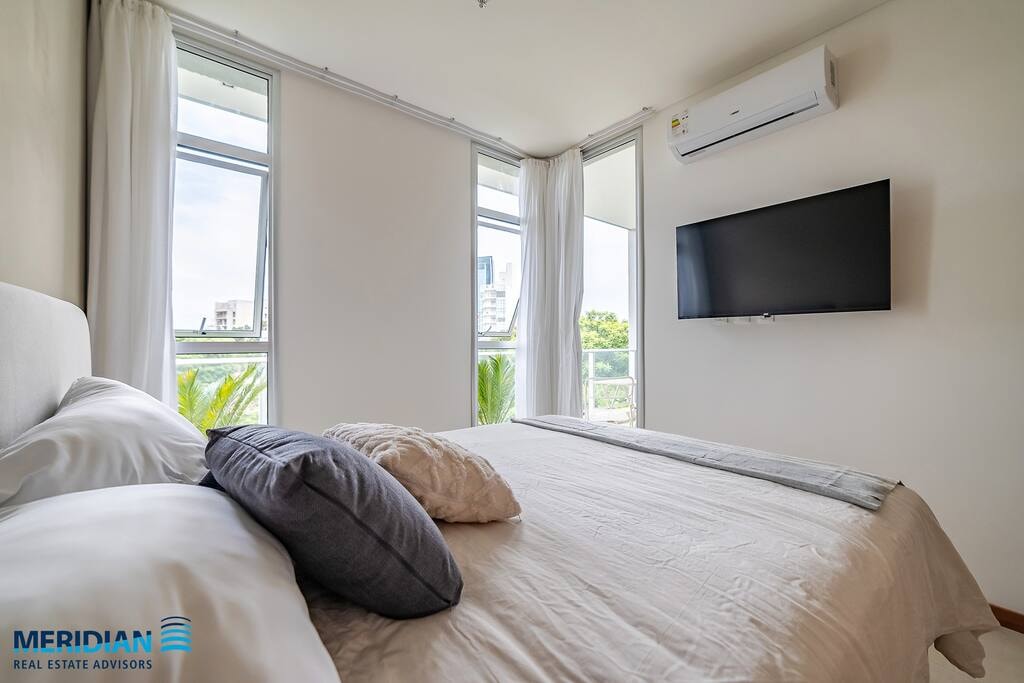  Meridian Executive Rentals