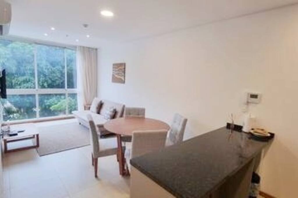 ¡Shopping del Sol - a estrenar! 100% equipado. 4 Meridian Executive Rentals