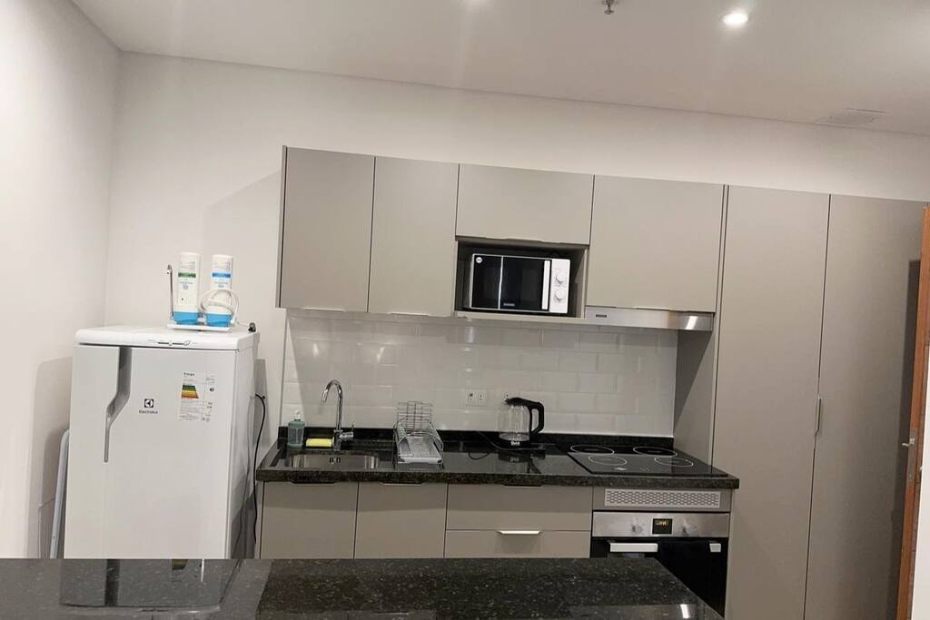  7 Meridian Executive Rentals