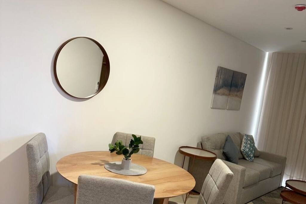 Edificio Boutique a pasos del shopping del Sol! 8 Meridian Executive Rentals