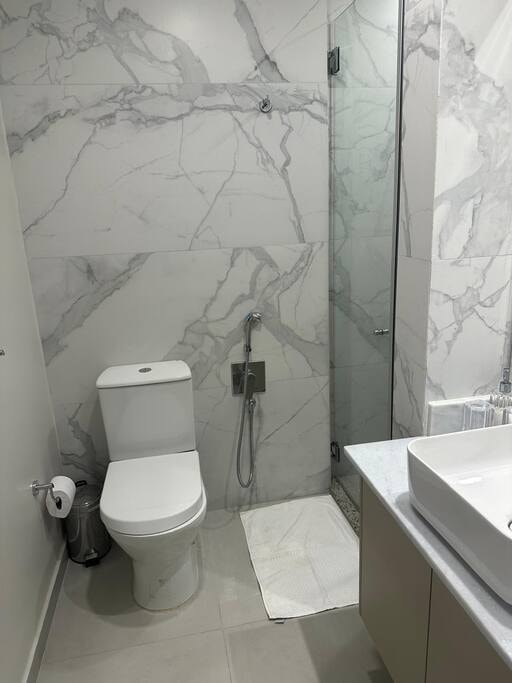  9 Meridian Executive Rentals