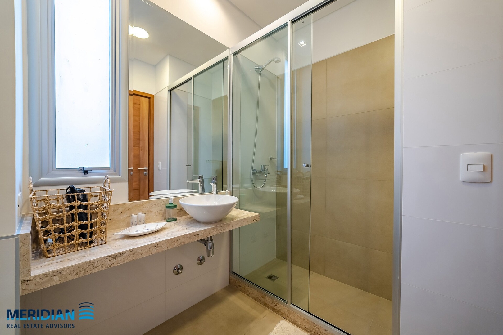  27 Meridian Executive Rentals