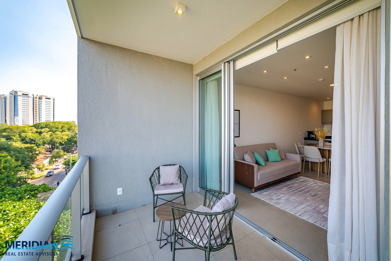 Edificio boutique. A pasos del Shopping del Sol! 20 Meridian Executive Rentals