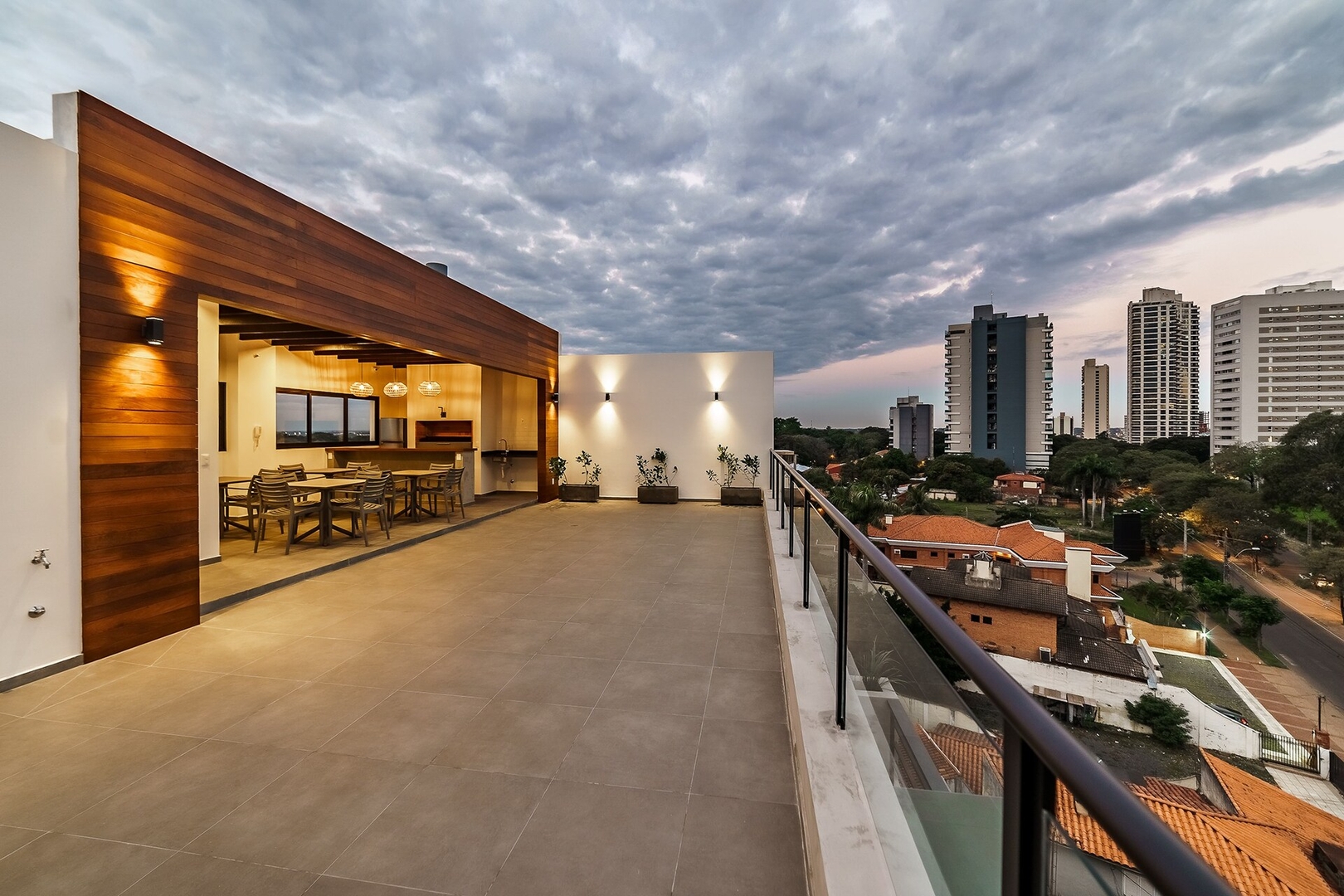  19 Meridian Executive Rentals