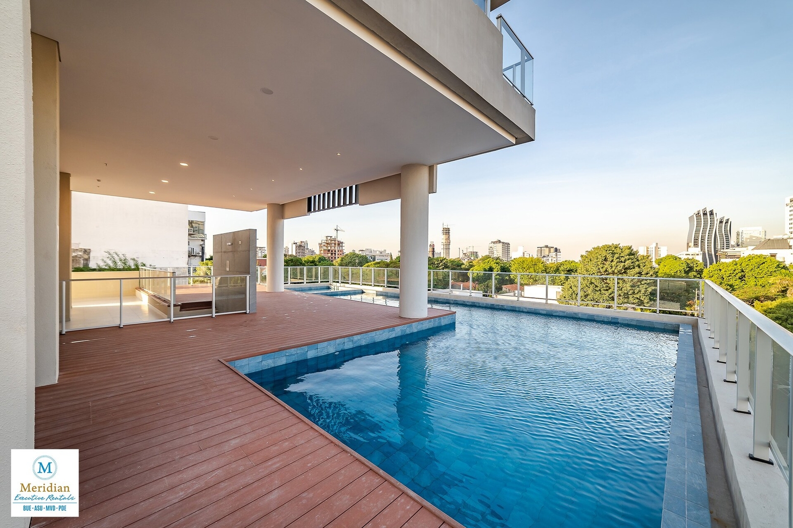 Departamento Premium a pasos del Shopping del Sol! 17 Meridian Executive Rentals