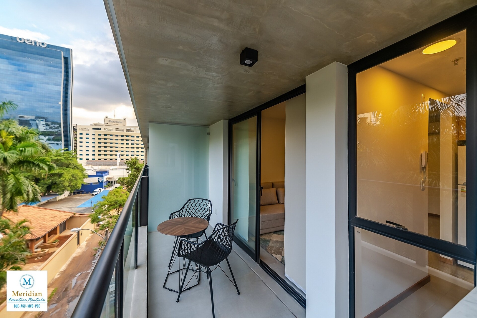  11 Meridian Executive Rentals