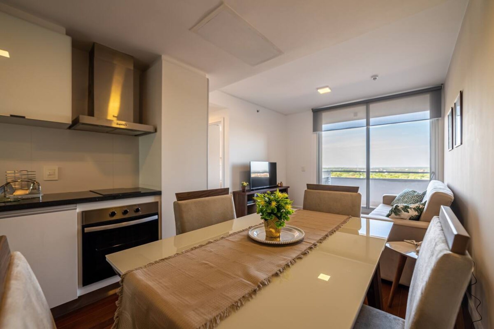 SkyTower A pasos de Shoppings 2 Meridian Executive Rentals