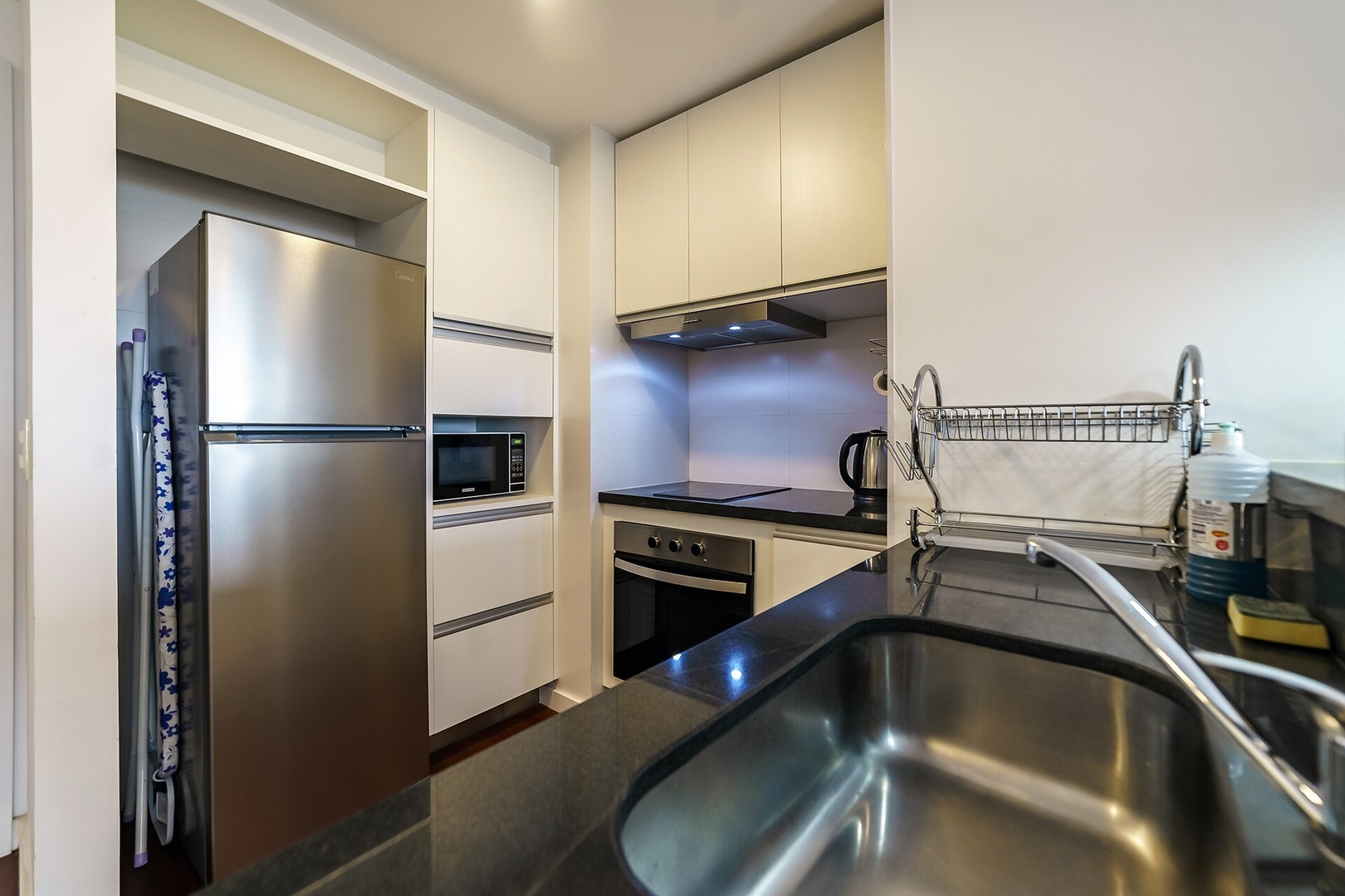 1 Dorm Piso Alto & Excelentes vistas! Edificio 5* 5 Meridian Executive Rentals