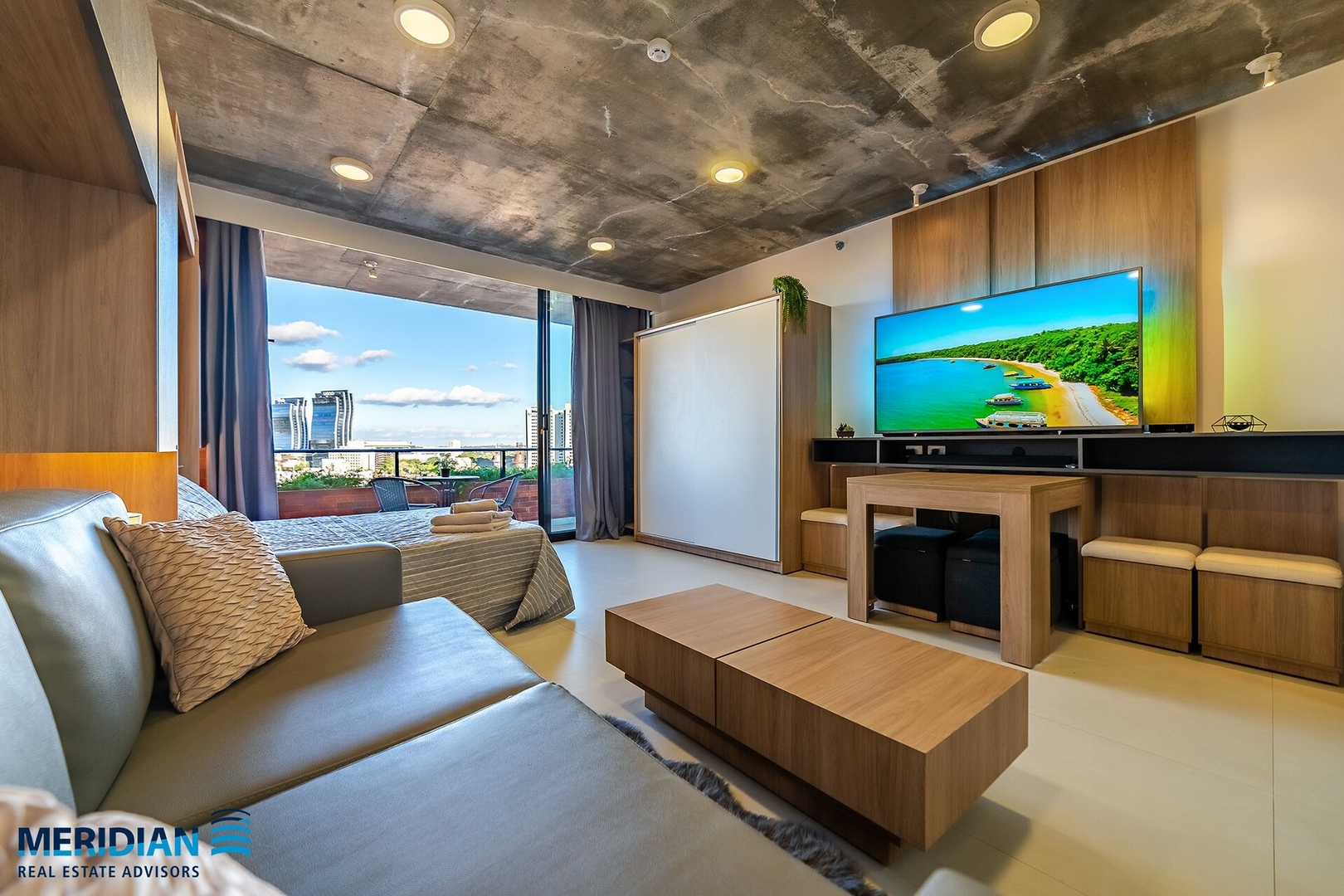 A pasos del Shopping del Sol! A estrenar! 2 Meridian Executive Rentals