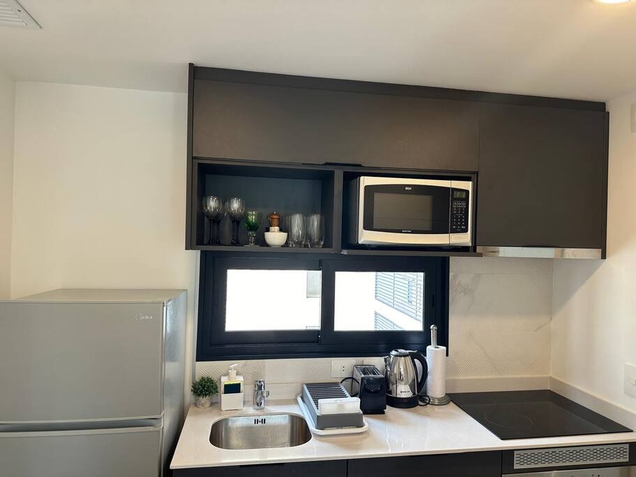 Alban. A pasos del shopping del Sol! 6 Meridian Executive Rentals