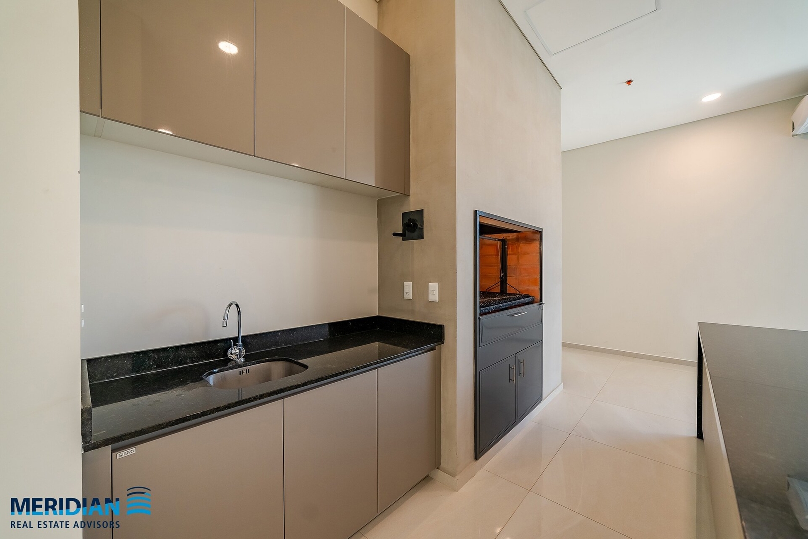  23 Meridian Executive Rentals