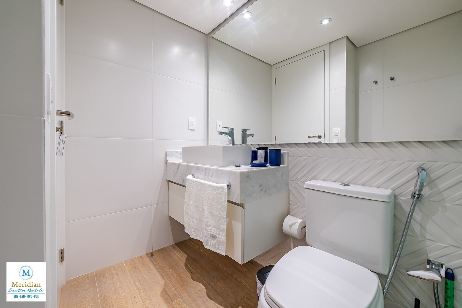 Villa Morra - ¡A pasos del Shopping y a Estrenar! 8 Meridian Executive Rentals