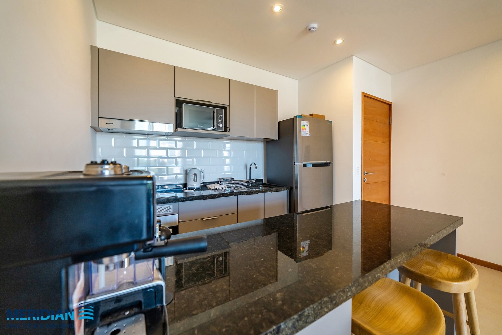 Edificio boutique. A pasos del Shopping del Sol! 15 Meridian Executive Rentals