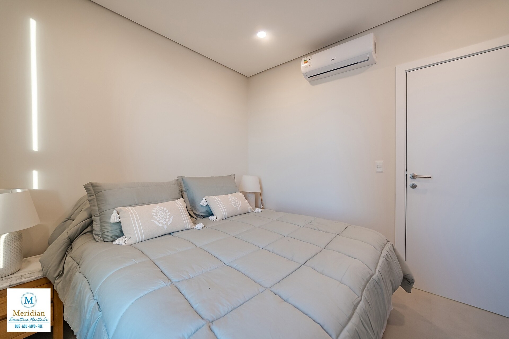 Departamento Premium a pasos del Shopping del Sol! 8 Meridian Executive Rentals