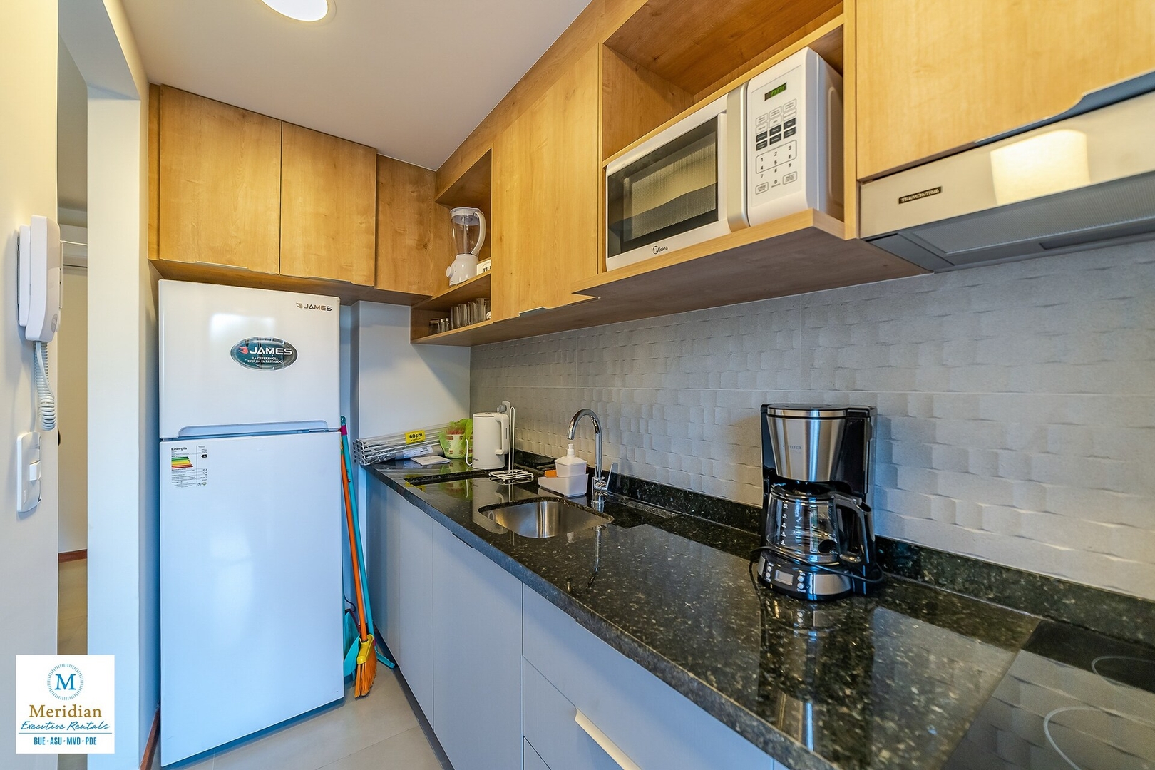  10 Meridian Executive Rentals