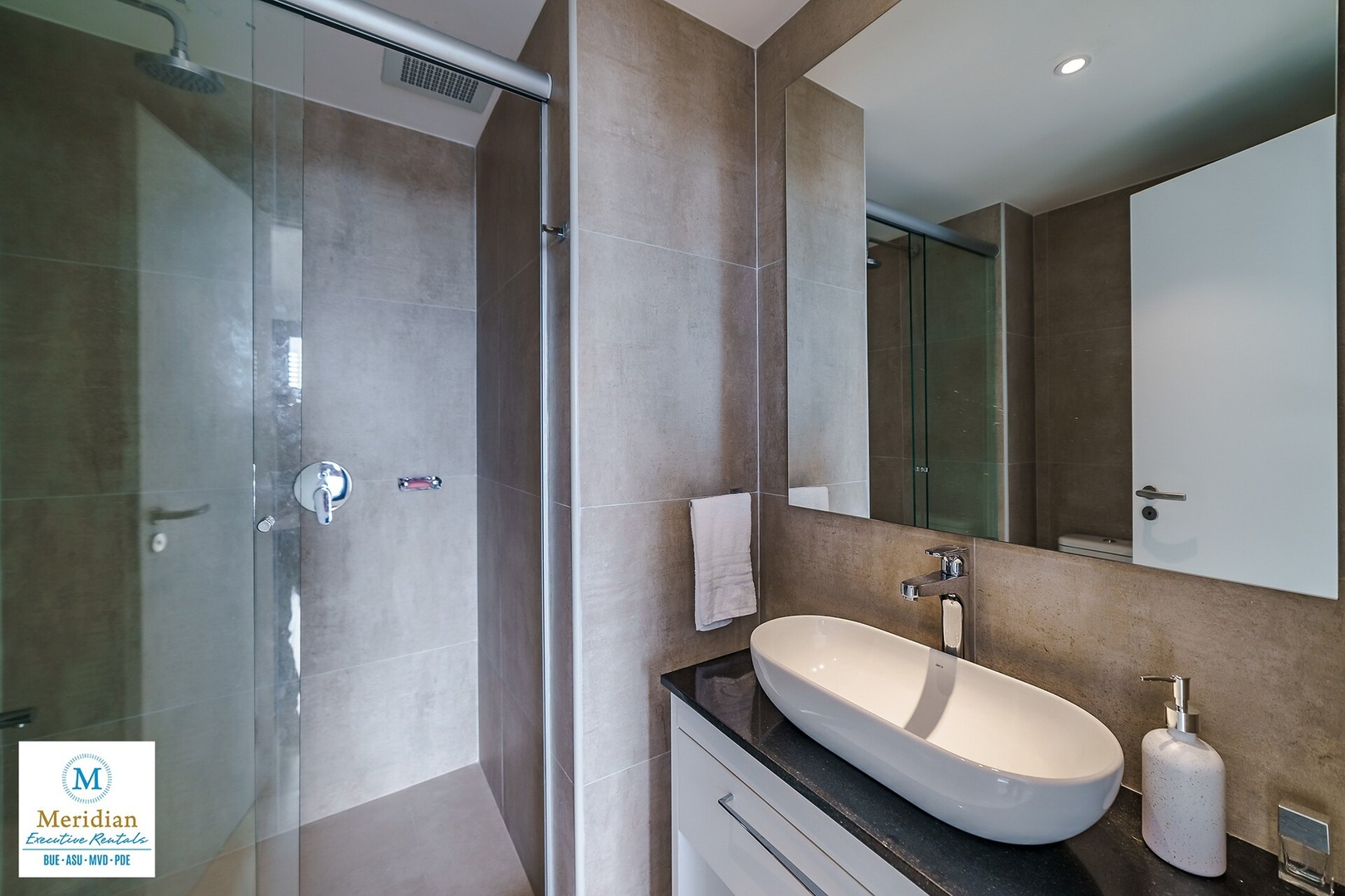  9 Meridian Executive Rentals