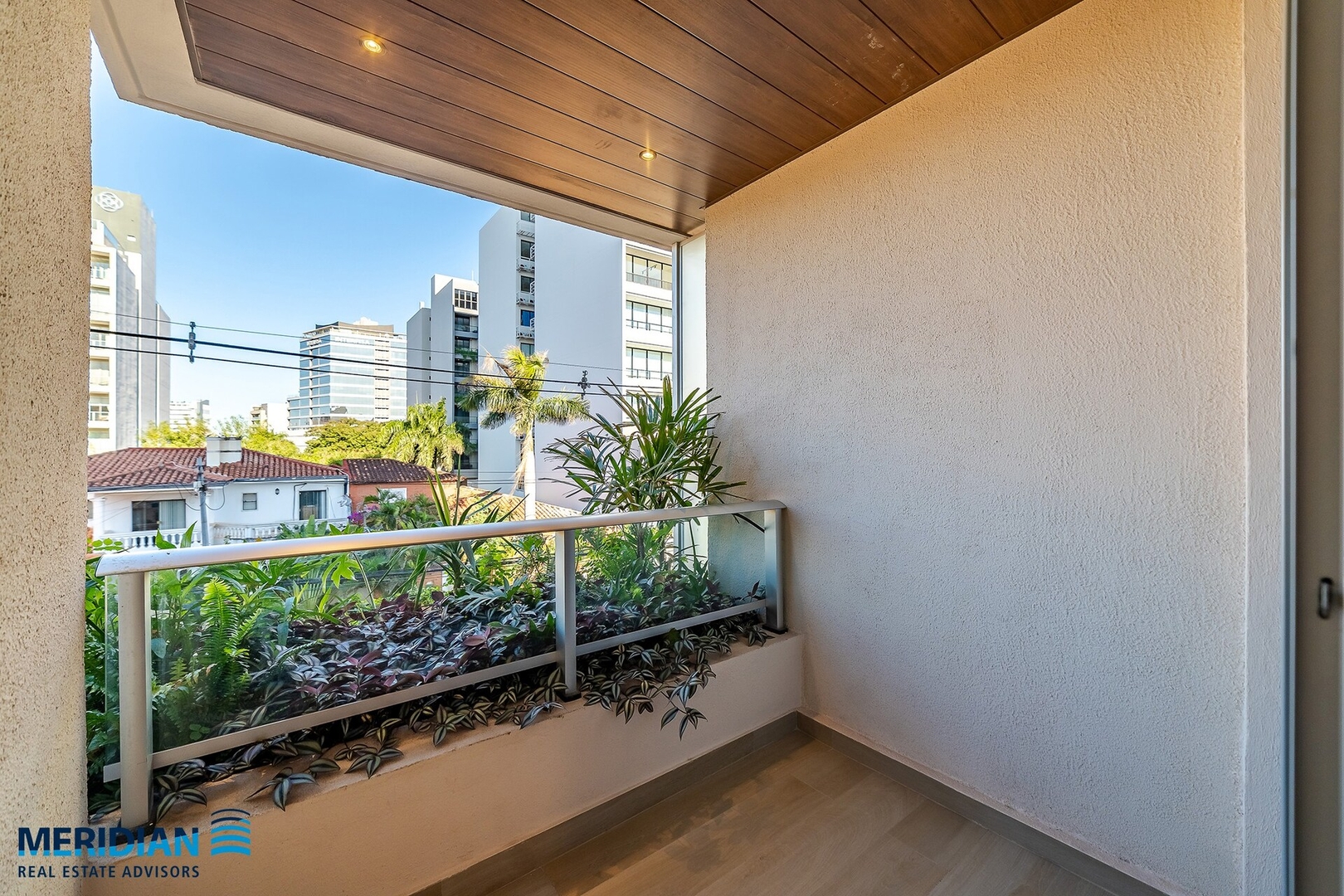  3 Meridian Executive Rentals