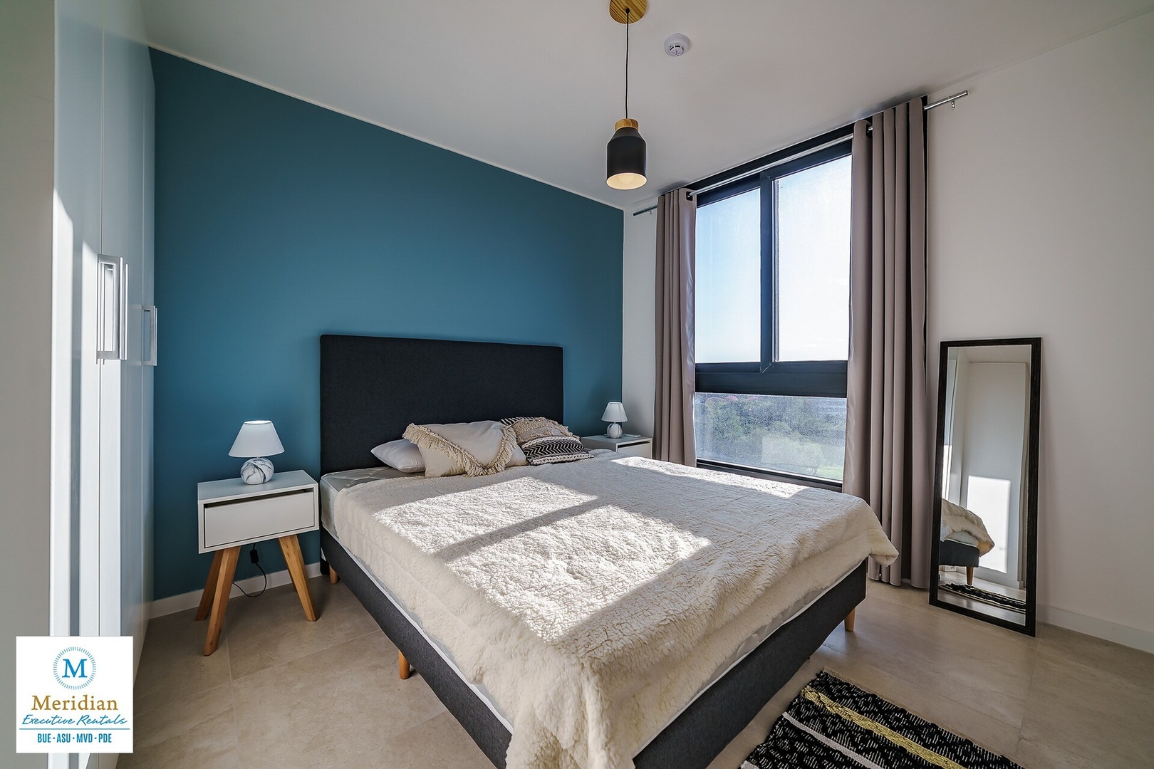  2 Meridian Executive Rentals