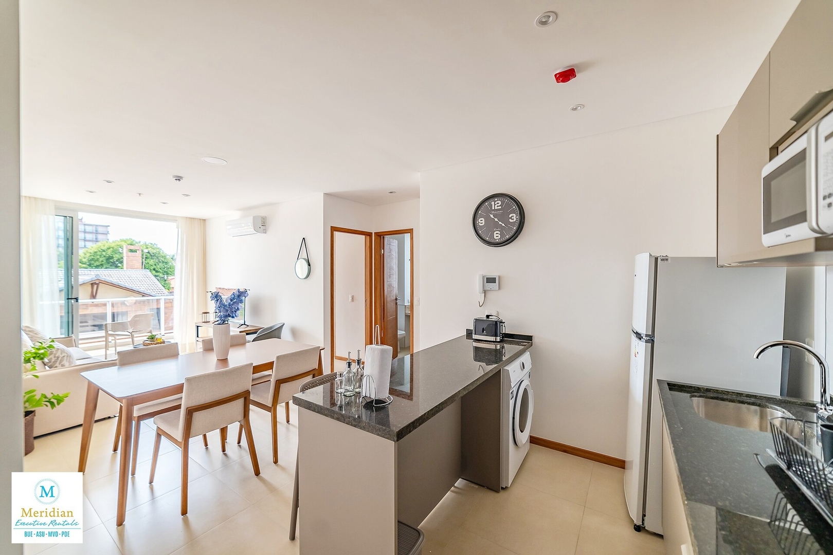  12 Meridian Executive Rentals