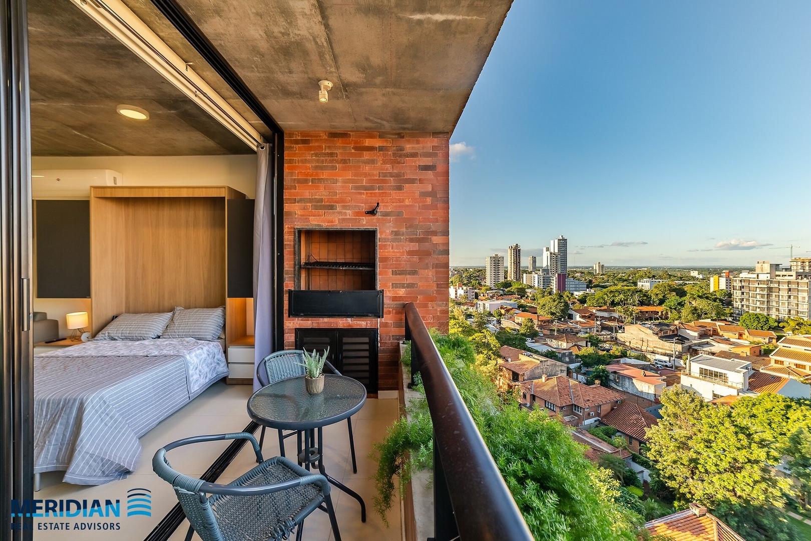 A pasos del Shopping del Sol! A estrenar! 13 Meridian Executive Rentals