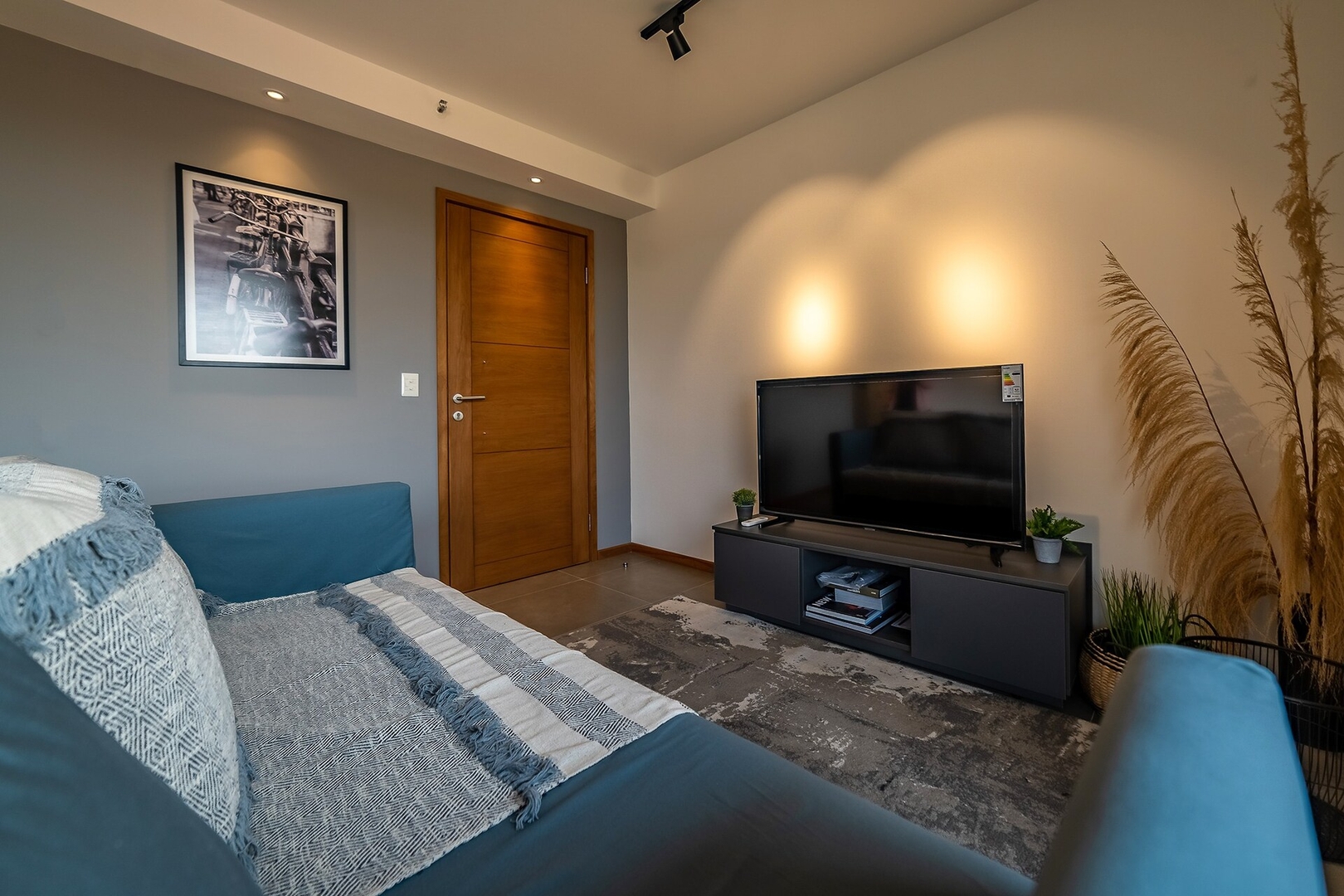 ¡A pasos de Paseo La Galería y a estrenar! 5 Meridian Executive Rentals