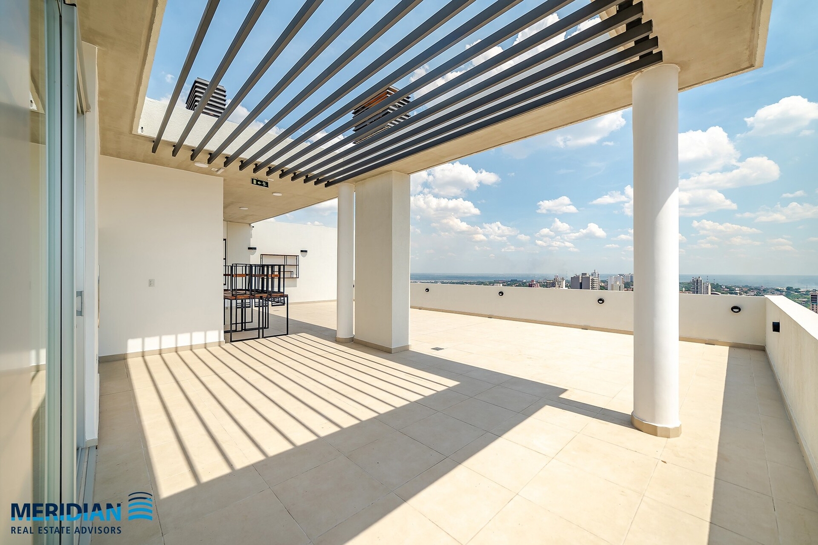 ¡A pasos del Centro con increíbles vistas! 5* 7 Meridian Executive Rentals