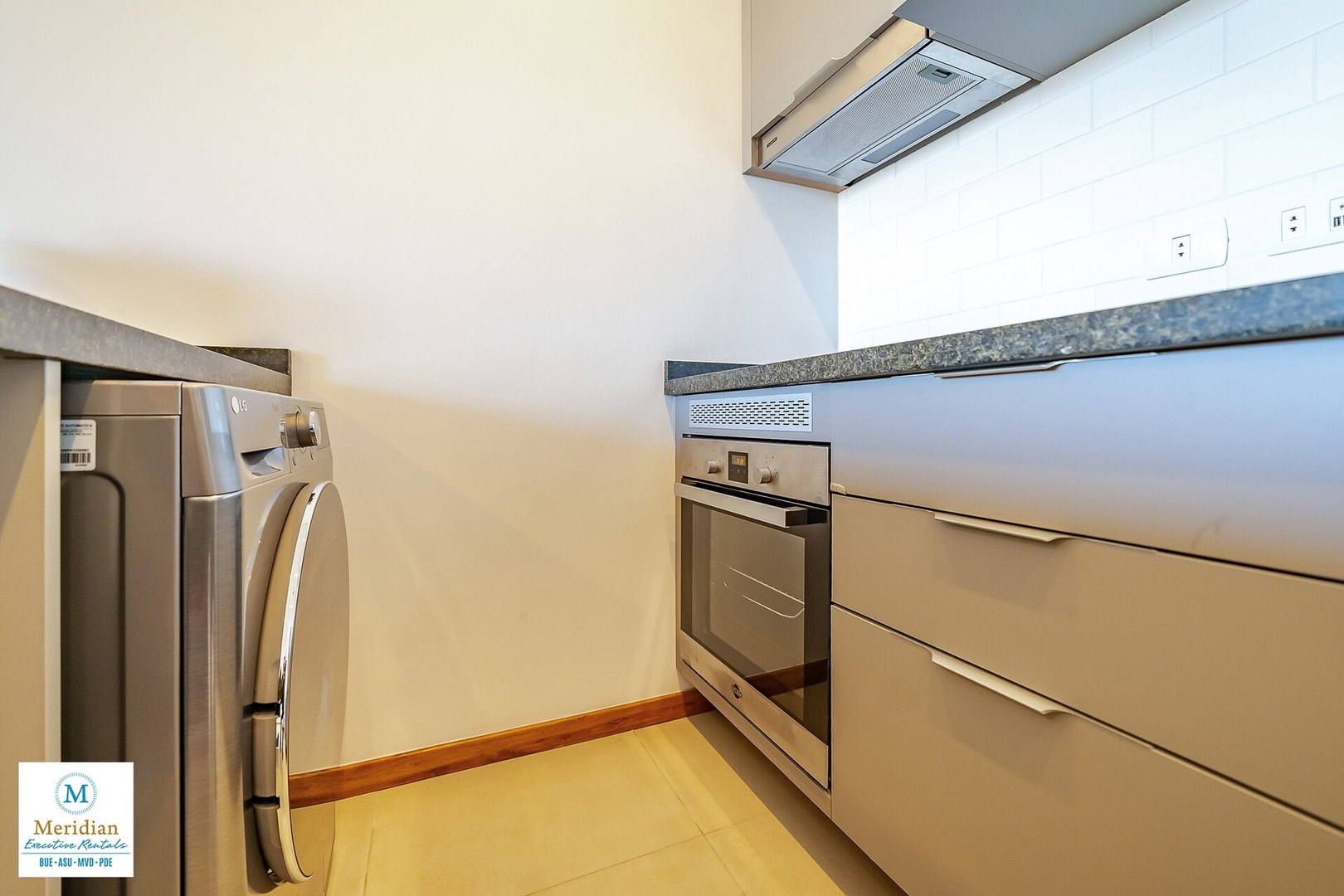  11 Meridian Executive Rentals