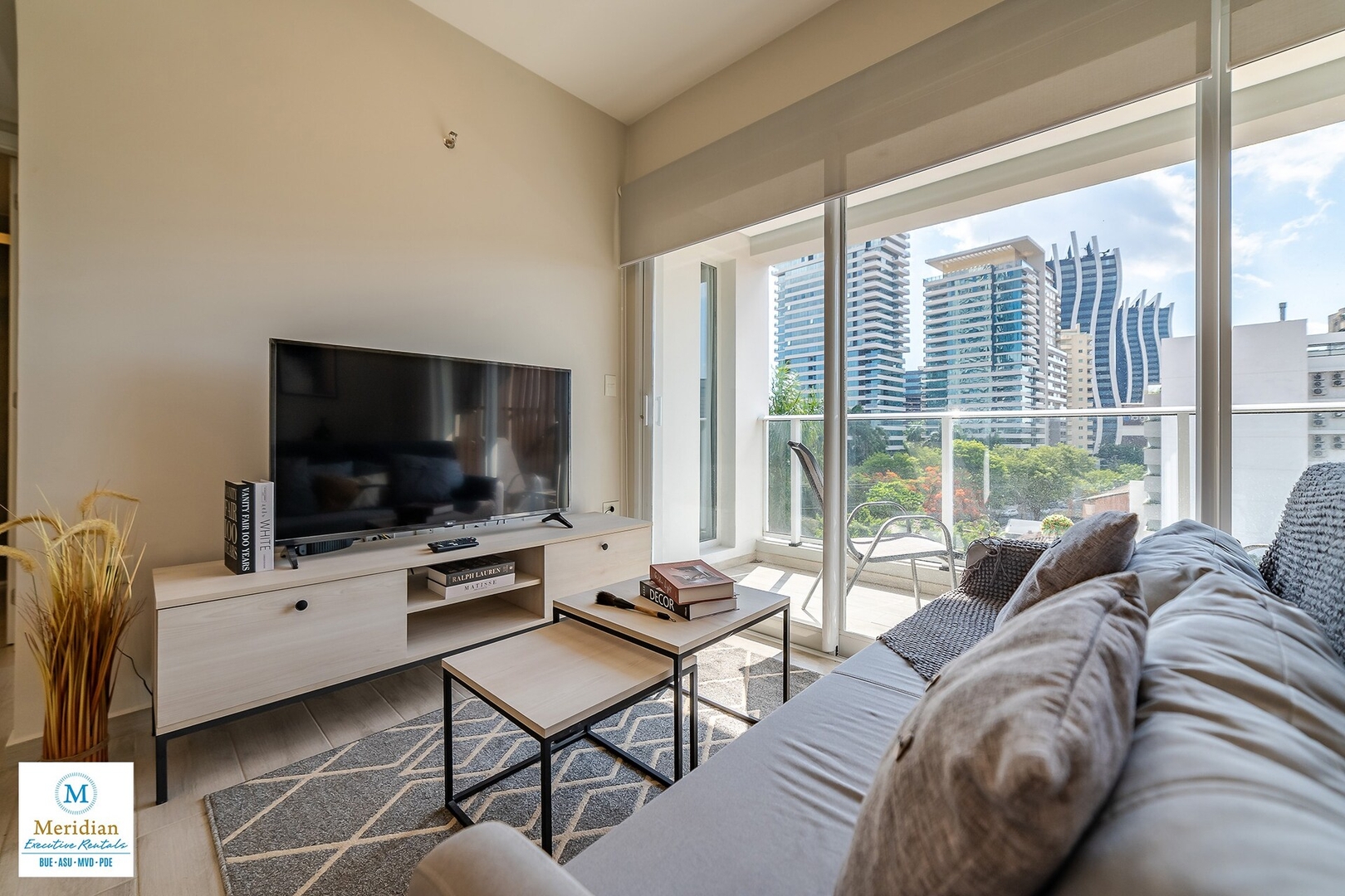 ¡Edificio Boutique a 200m de Paseo La Galería! 4 Meridian Executive Rentals