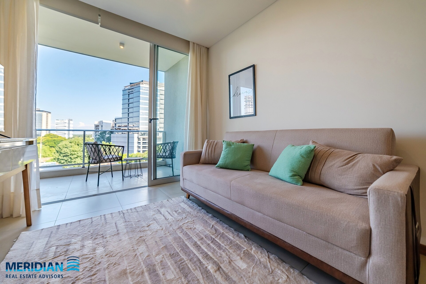 Edificio boutique. A pasos del Shopping del Sol! 18 Meridian Executive Rentals