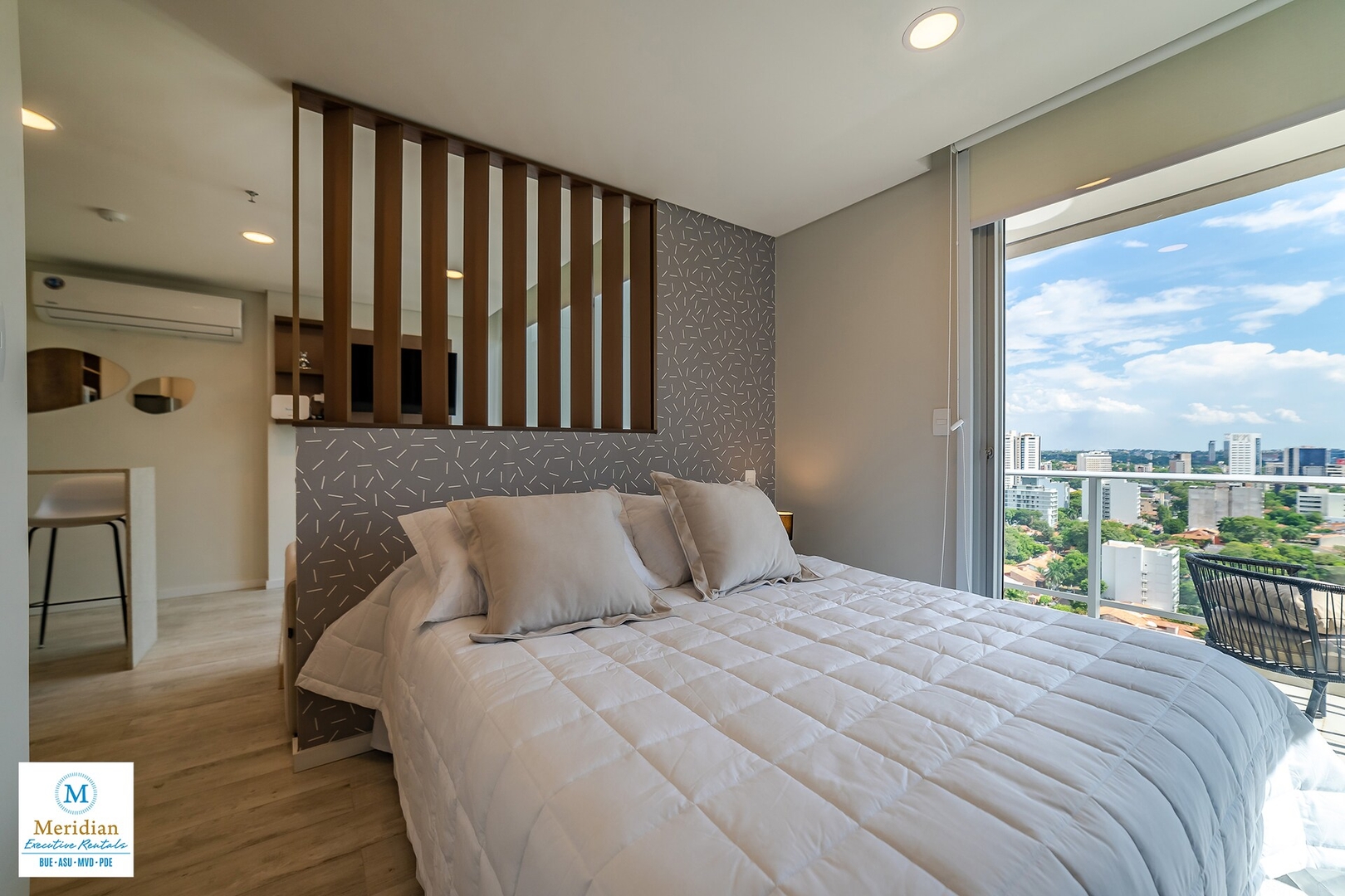 ¡Increíbles vistas panorámicas! Zona Shoppings. 5* 1 Meridian Executive Rentals