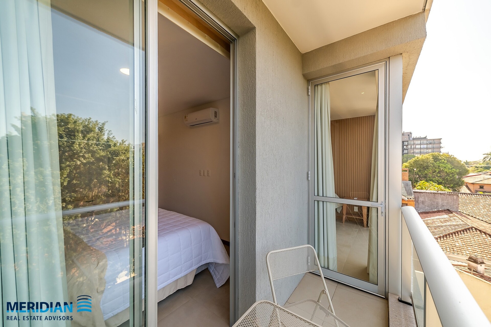 Depto premium a pasos del Shopping del Sol! 90m2! 21 Meridian Executive Rentals