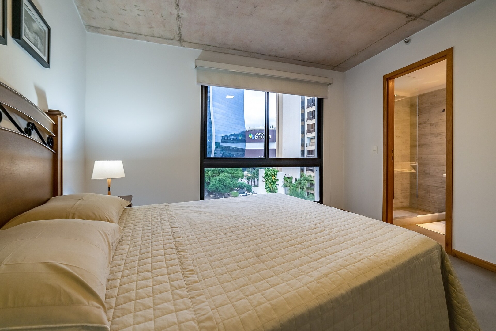 1 Dorm. A estrenar! A pasos de Shopping P/Galería. 5 Meridian Executive Rentals