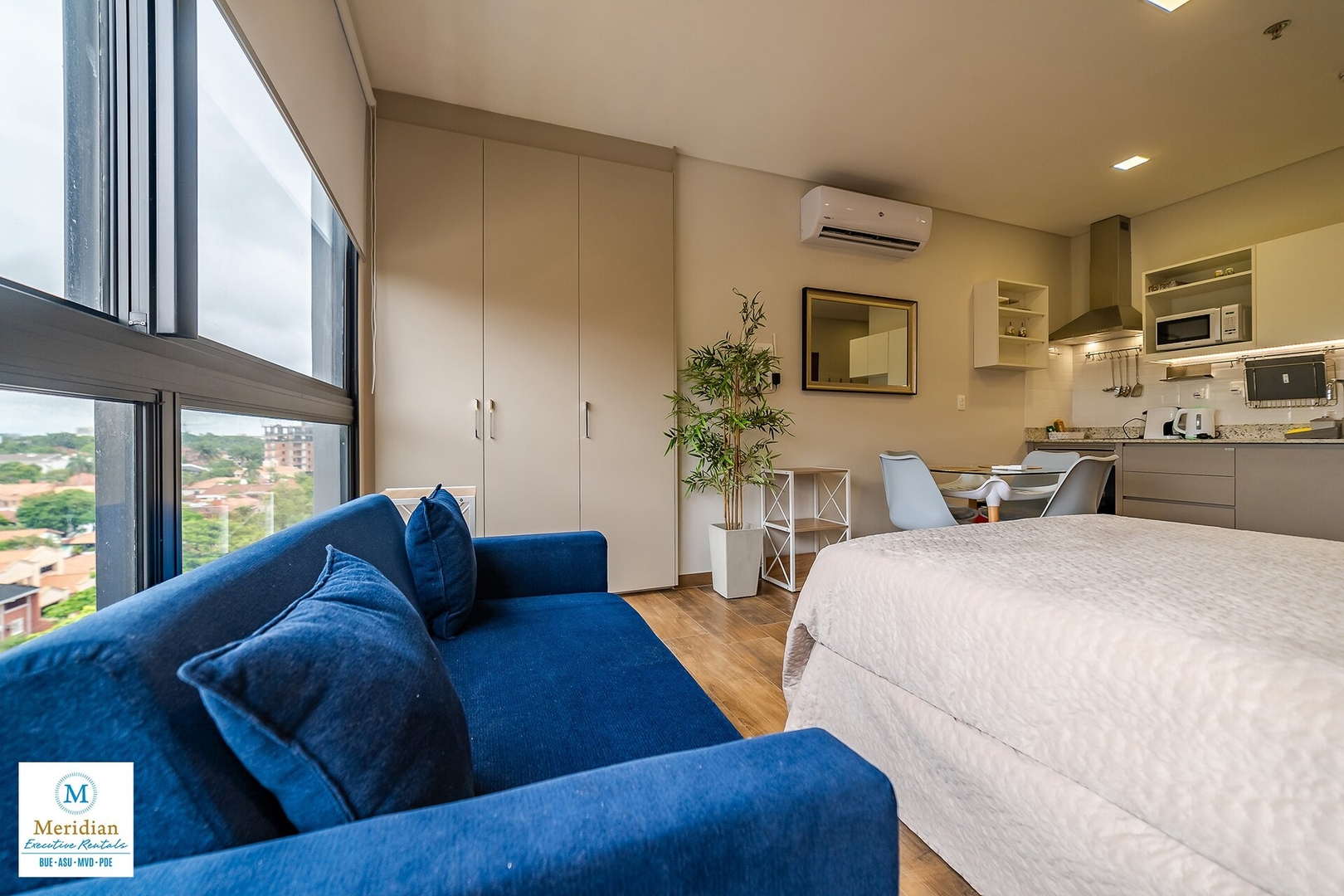 ¡A estrenar y en zona top! ¡Servicios 5*! 8 Meridian Executive Rentals