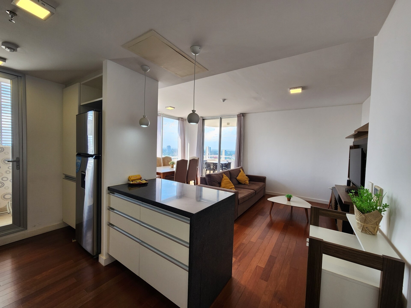 ¡Zona Shoppings! ¡Piso 23! Servicios 5*  Max WiFi 5 Meridian Executive Rentals