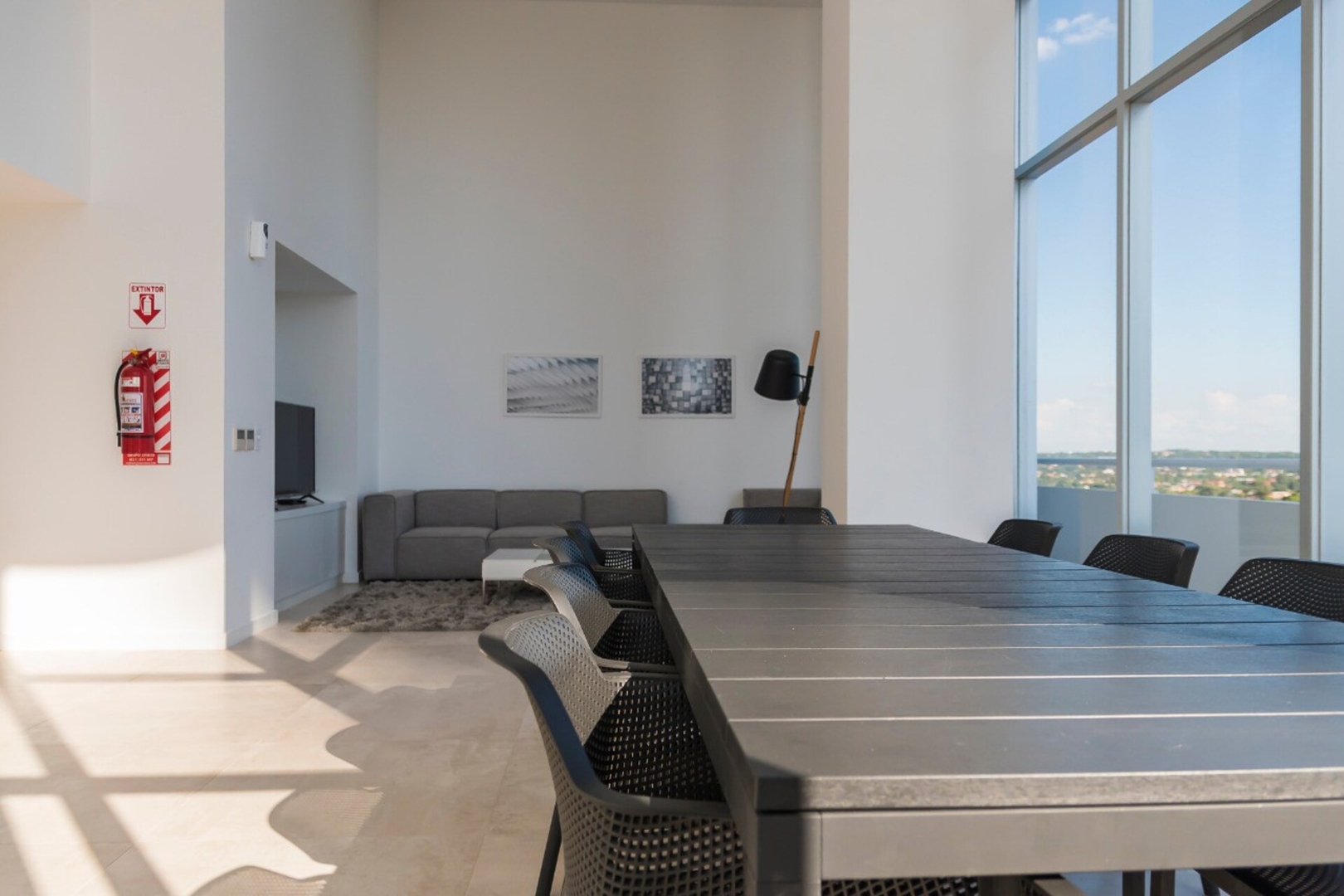 ¡Zona Shoppings! ¡Piso 23! Servicios 5*  Max WiFi 13 Meridian Executive Rentals