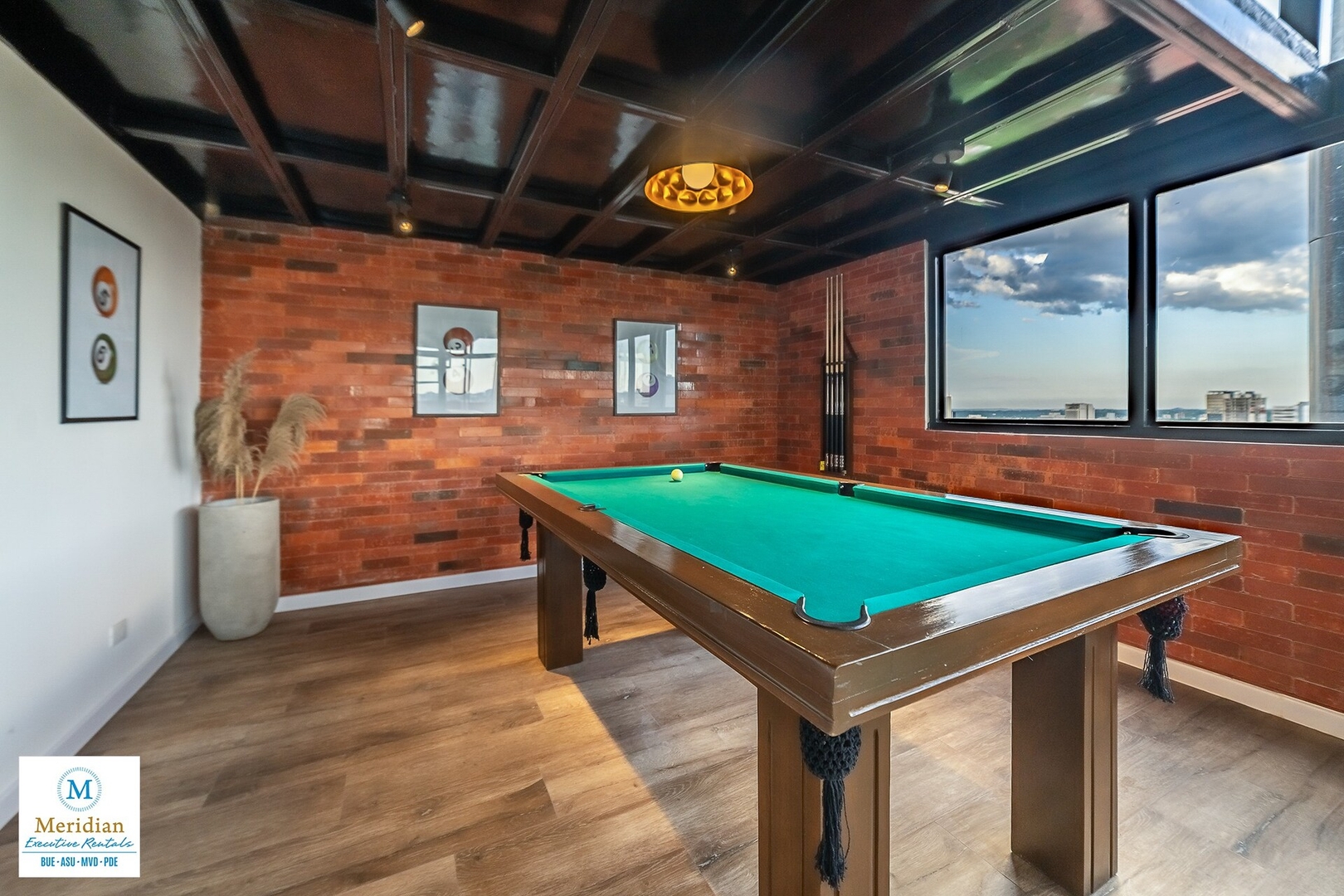 ¡Zona Shopping del Sol! ¡Nuevo! ¡High Speed WiFi! 15 Meridian Executive Rentals